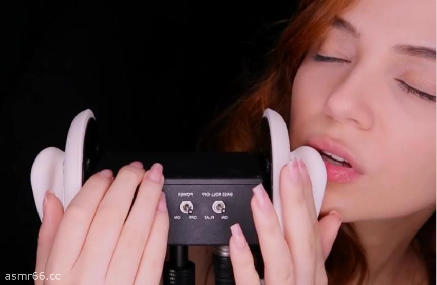 外国小姐姐超温柔的亲吻舔耳