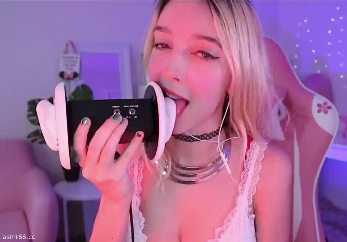 holly金发美女的舔耳ASMR