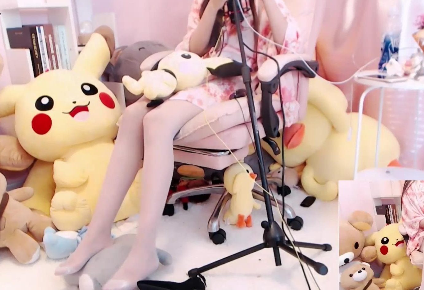 蜜奈儿asmr 弹舌口腔音直播录像