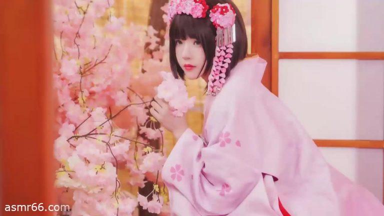 aki秋水限定_极品人气办公室小秘书的舔耳朵