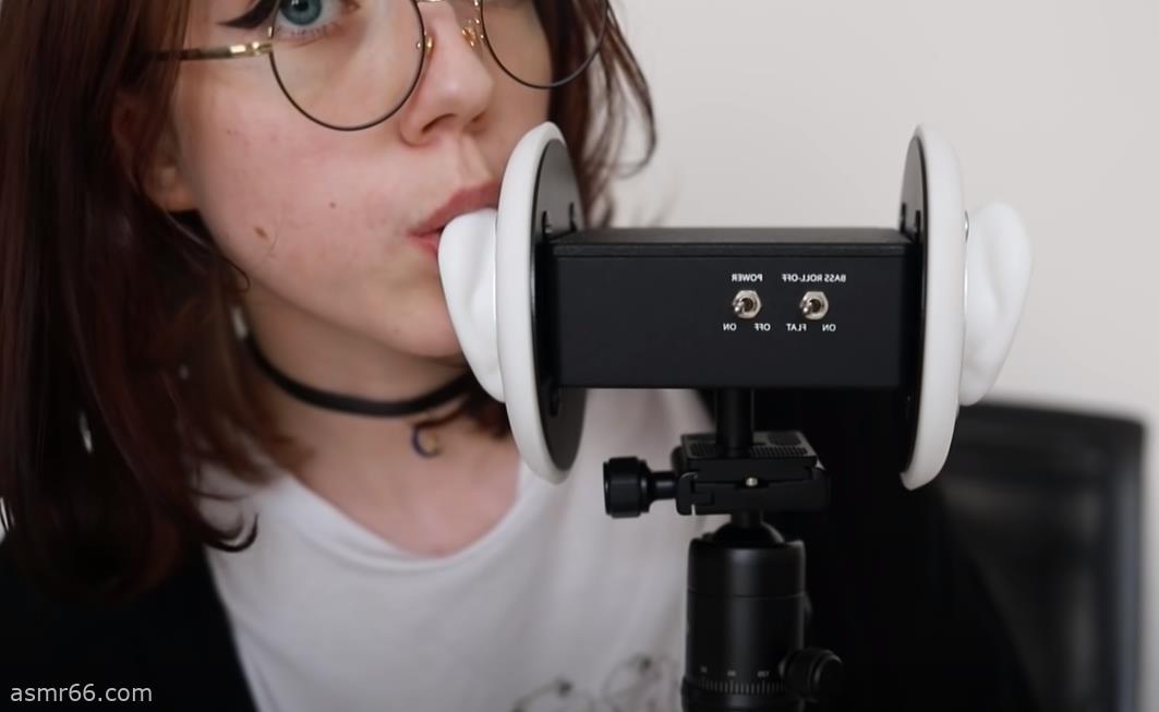 Elles ASMR舔耳朵,KISS超级激烈的口腔音