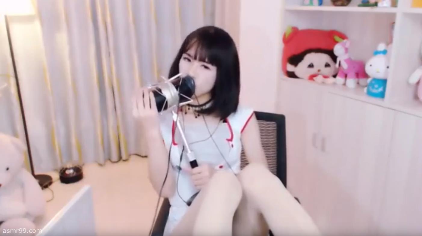 斗鱼琳酱办卡福利_肉丝舔耳ASMR视频