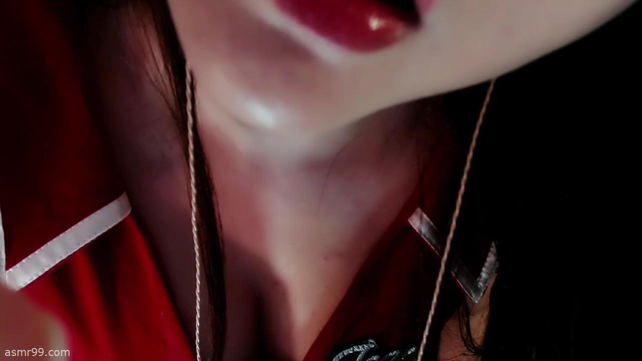 夏哟哟魔法书_近距离亲吻