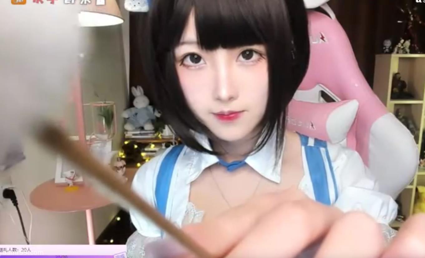 二呆酱ASMR-棉棒掏耳助眠