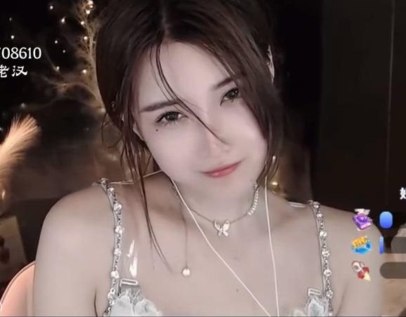 小太阳贼大ASMR_表情帝的刺激的直升机掏耳