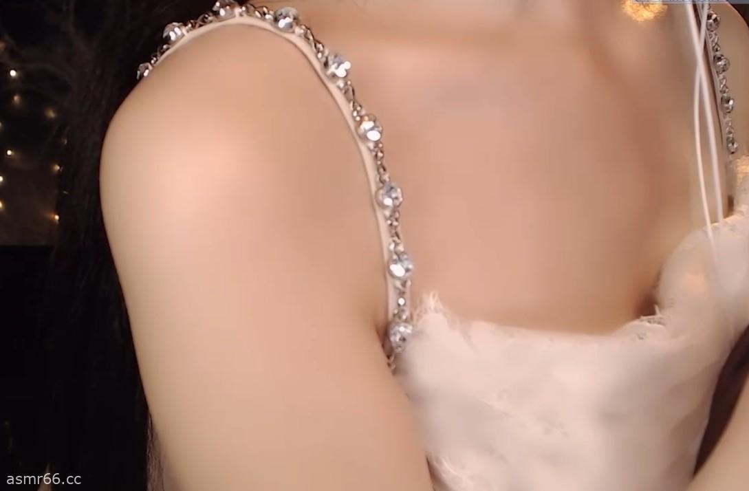 虎牙小太阳贼大魔法书福利_洗头小妹