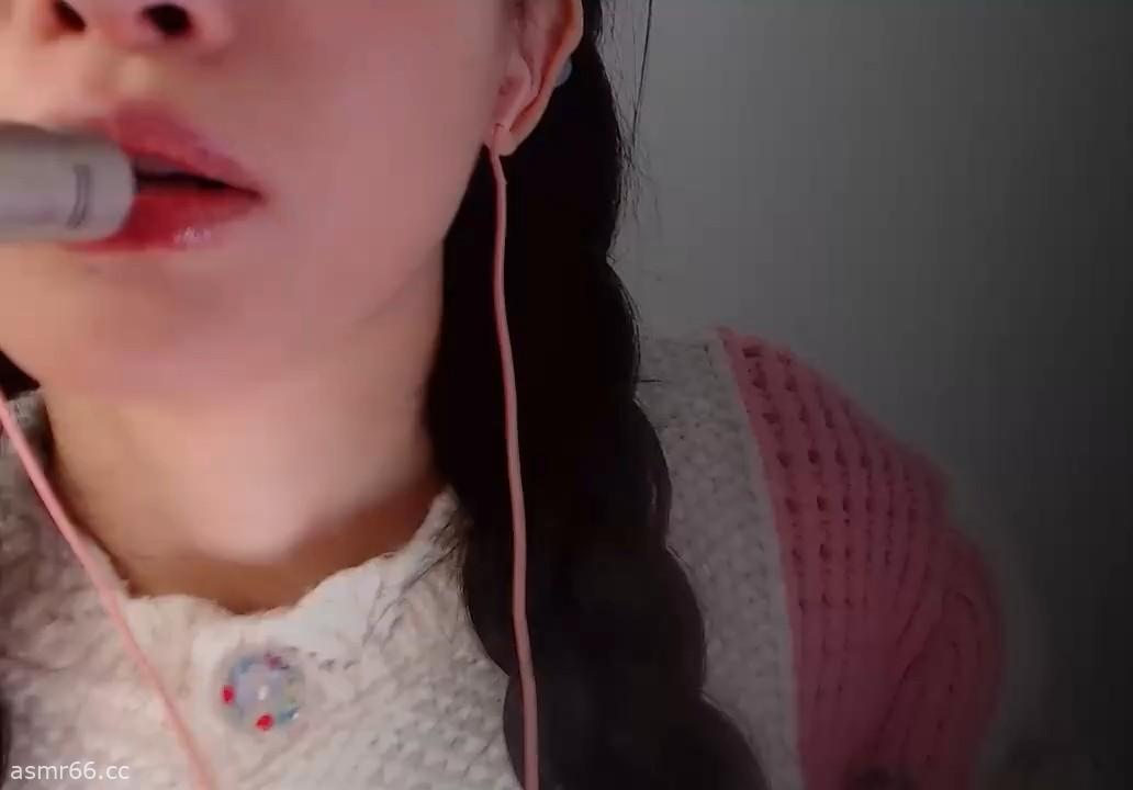 芝麻对辣在线_透视管道舔脸吸管口腔音