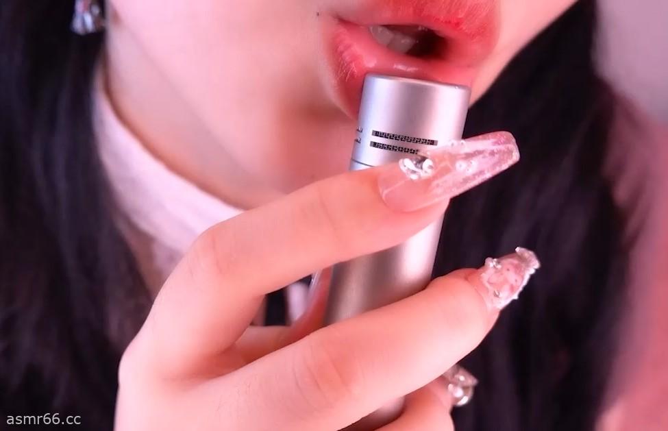 水蜜小羊喵_爱吃手指的小羊，哥哥会喜欢吗