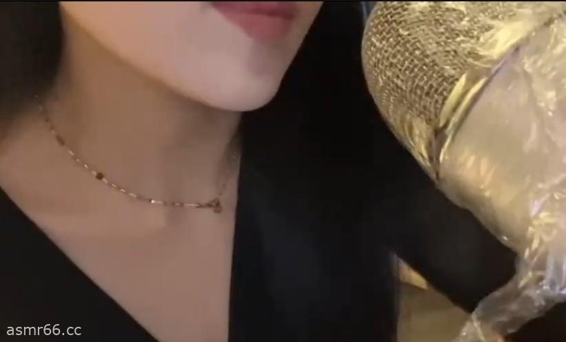 璐璐哄睡屋_隔着保鲜膜舔麦