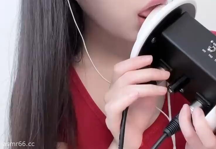 YUUU ASMR吃耳朵在线