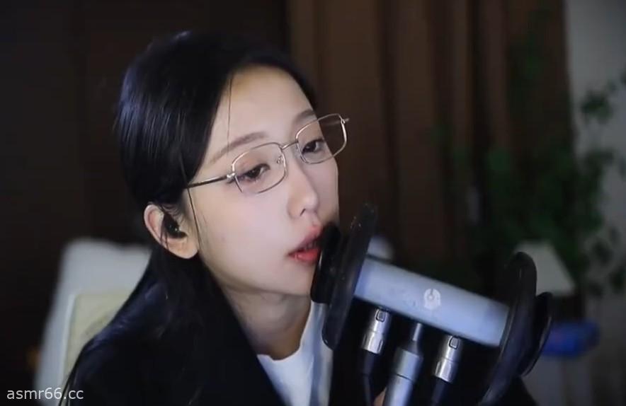 酥酥学姐耳边贴贴MUA