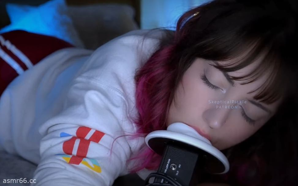 skepticalpickle_舒服地躺床上甜耳