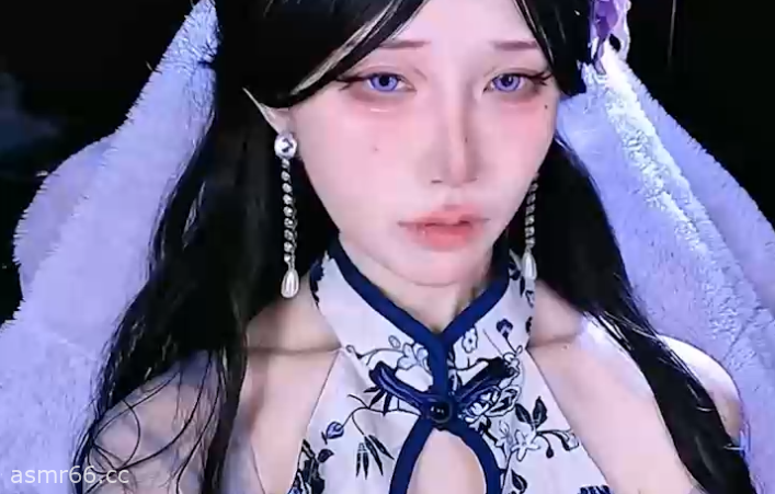 Aki秋水_姐姐芦荟胶孔雀鱼多视角