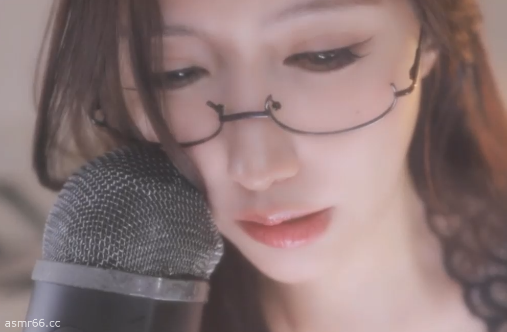 小一熟了_直播跳D模拟