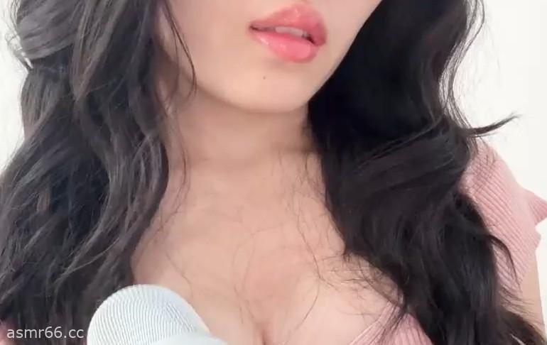 小鹿大困包_湿舌舔麦