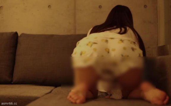 asmr melty短裤妹子耳边的轻声细语助眠