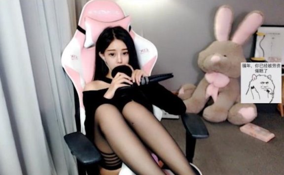 尤优baby定制ASMR_黑丝高能舔耳