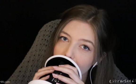 高颜值小姐姐的立体声吃耳朵ASMR