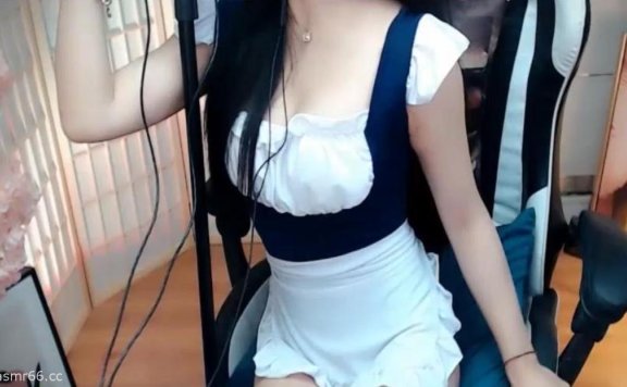 虎牙桃子baby办卡福利合集