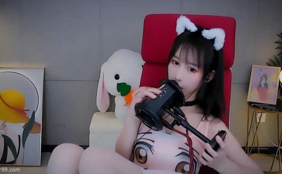 阿稀稀大魔王_躺在姐姐腿上睡吧