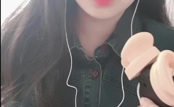 X asmr_强烈的舔耳吃麦克风声音