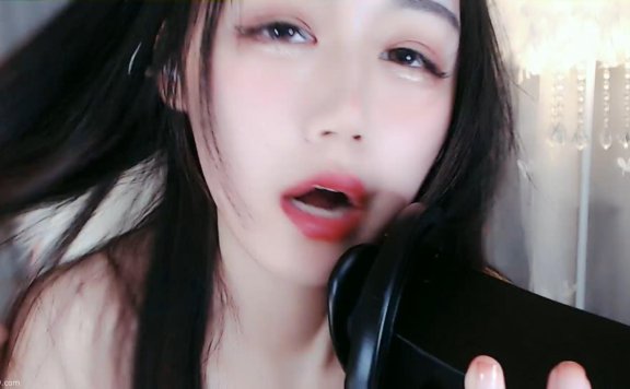纯情九九飞机福利_近距离舔