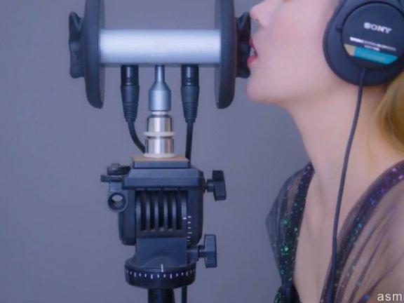 晓爱ASMR_近距离口腔音添耳