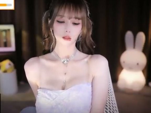 虎牙不二丸叽ASMR_精油护体的双马尾女孩