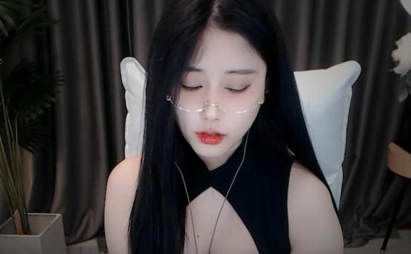 虎牙雪寒魔法书_眼镜娘给你放松