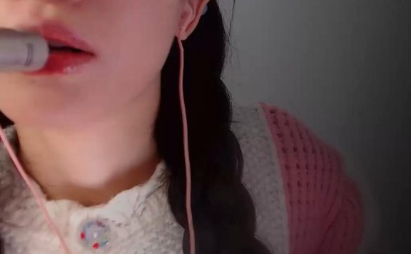芝麻对辣在线_透视管道舔脸吸管口腔音