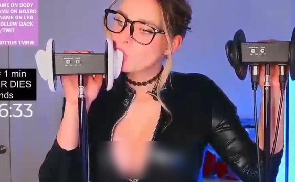 Thenicolet吃耳甜耳直播回放