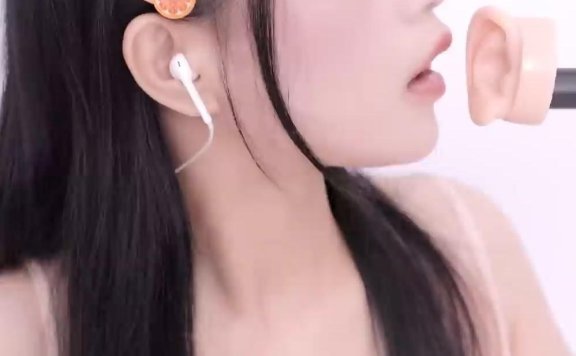 晓美ASMR_左右交替深入你的耳朵