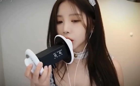 Yoonying允英女仆装甜耳