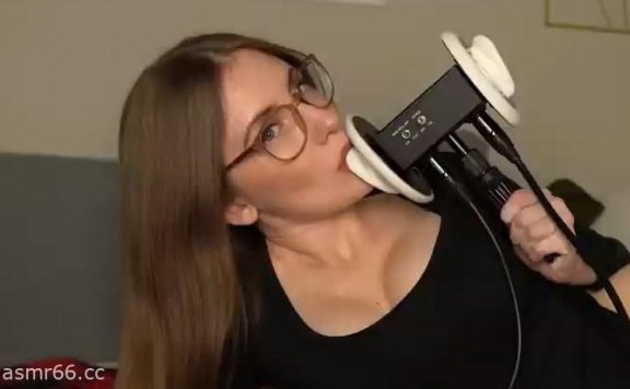 EmmaRuby ASMR_床上的舔舐让您放松