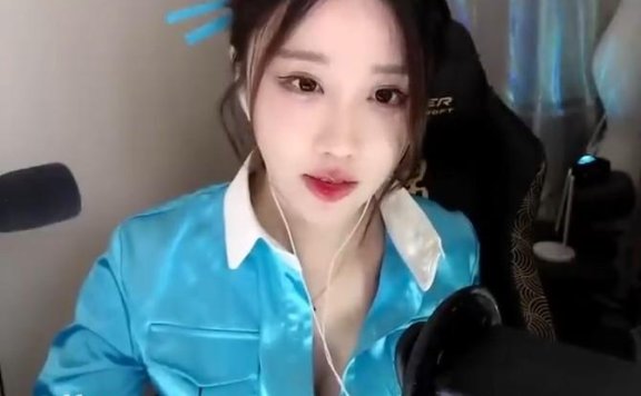 轩子巨2兔_私人空姐为你服务