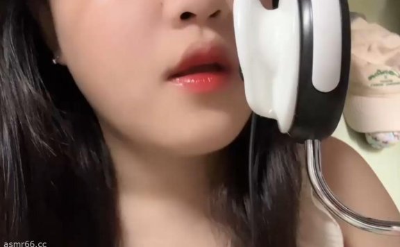 只有一个双下巴_口水拉丝舔屏