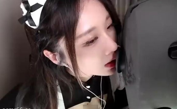 轩子巨2兔_嗨丝女仆