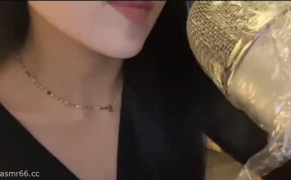 璐璐哄睡屋_隔着保鲜膜舔麦
