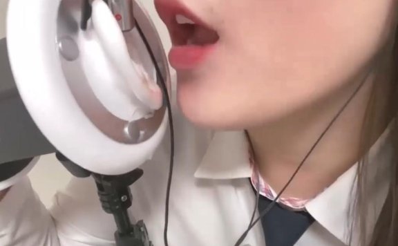 彩英asmr_酸奶舔耳