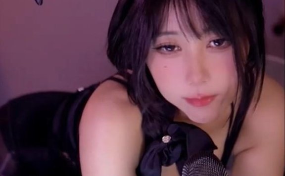 苏恩惠/左颜玉_低胸兔女郎