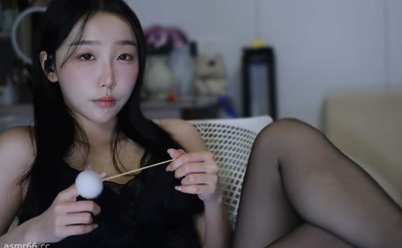 酥酥学姐助眠_御姐采耳师_