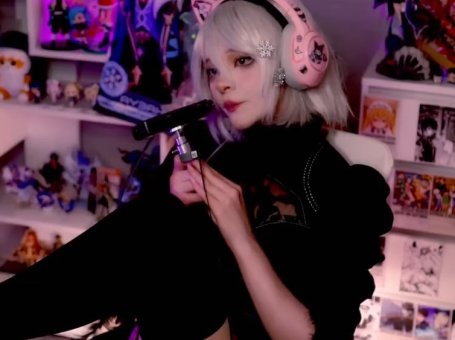 LinaNeyeon甜耳亲吻的声音