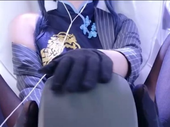 Yuki亭子ww_蔚蓝档案龙华妃咲_袜子泡茶